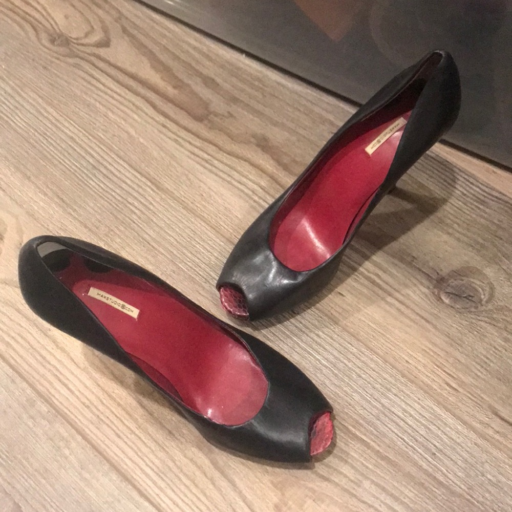 Max Studio peep toe heels